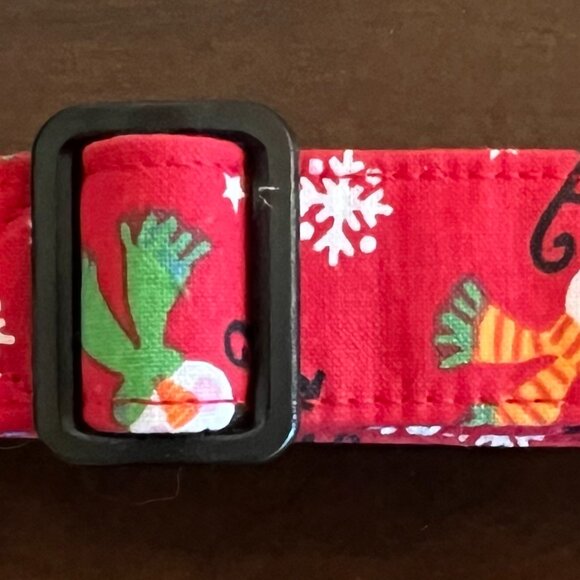 Red Christmas Dog Collar, Cotton Fabric 1" Wide, Adjustable 17"-27" Neck Size - Picture 5 of 6
